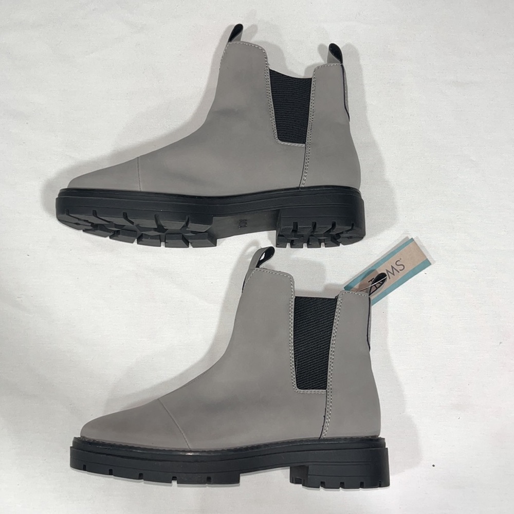 TOMS Women's, Skylar Boot Sz 6.5